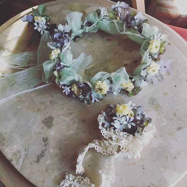 ２歳のおまごちゃんへのプレゼント
喜ぶ笑顔が見えますね！

#アーティフィシャル #プリザーブド #フラワー #ウエディング #ブーケ #ブートニア #結婚式 # ハーバリウム #植物 #オーダーメイド #ダズンローゼ #インテリア #artificial #wedding #flower #grass #order # plant #bouquet #bootonia #preserved #dozen roses #interior