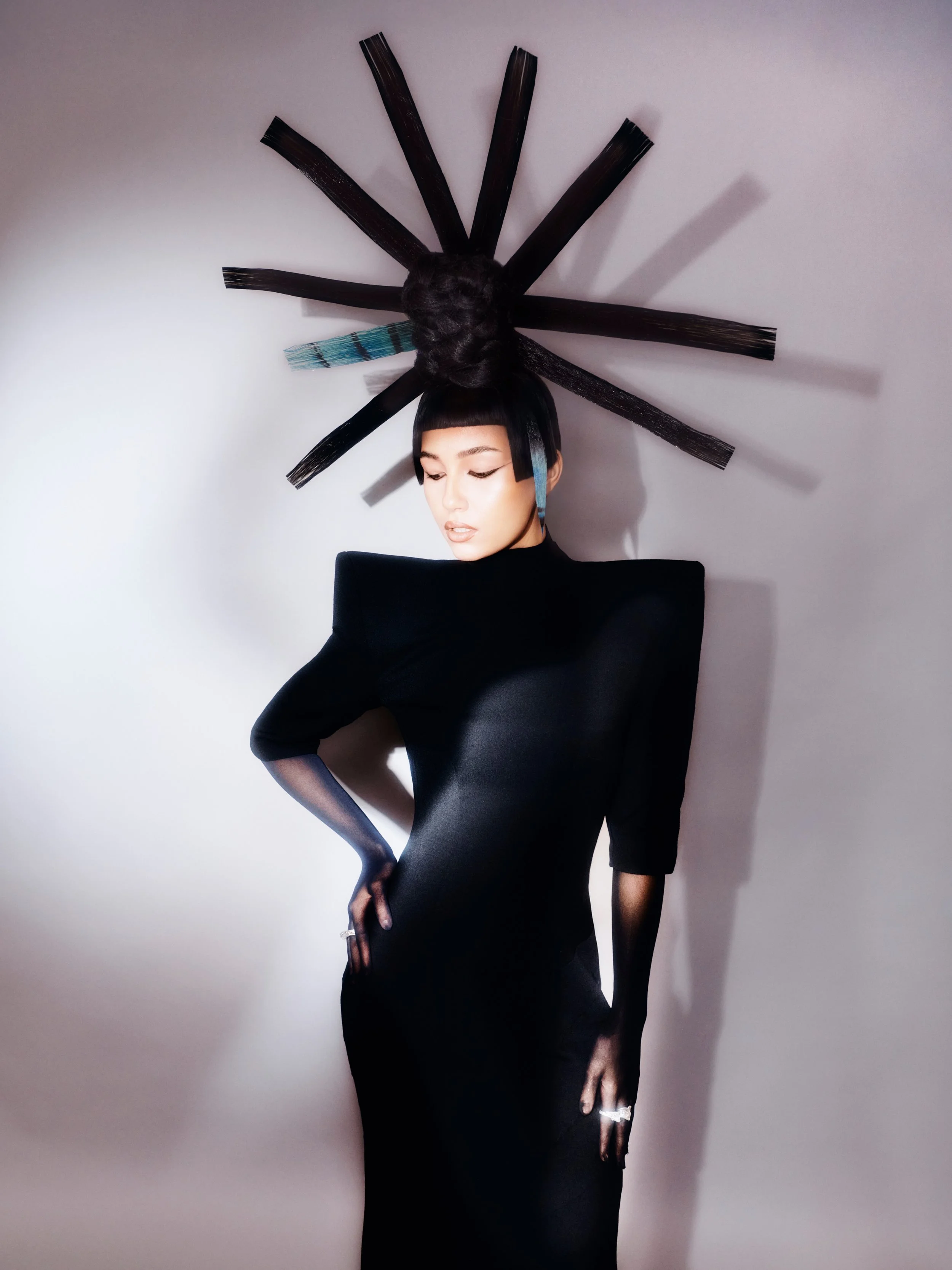 💫 Shot for @_safariroom_gemma taking out AHIA 2026 Emerging Stylist of the Year + Hotshots ! 💫

Hair @_safariroom_gemma 
Model @galajafari 
Styling @caesura____ 
Make up @mollyj__mua