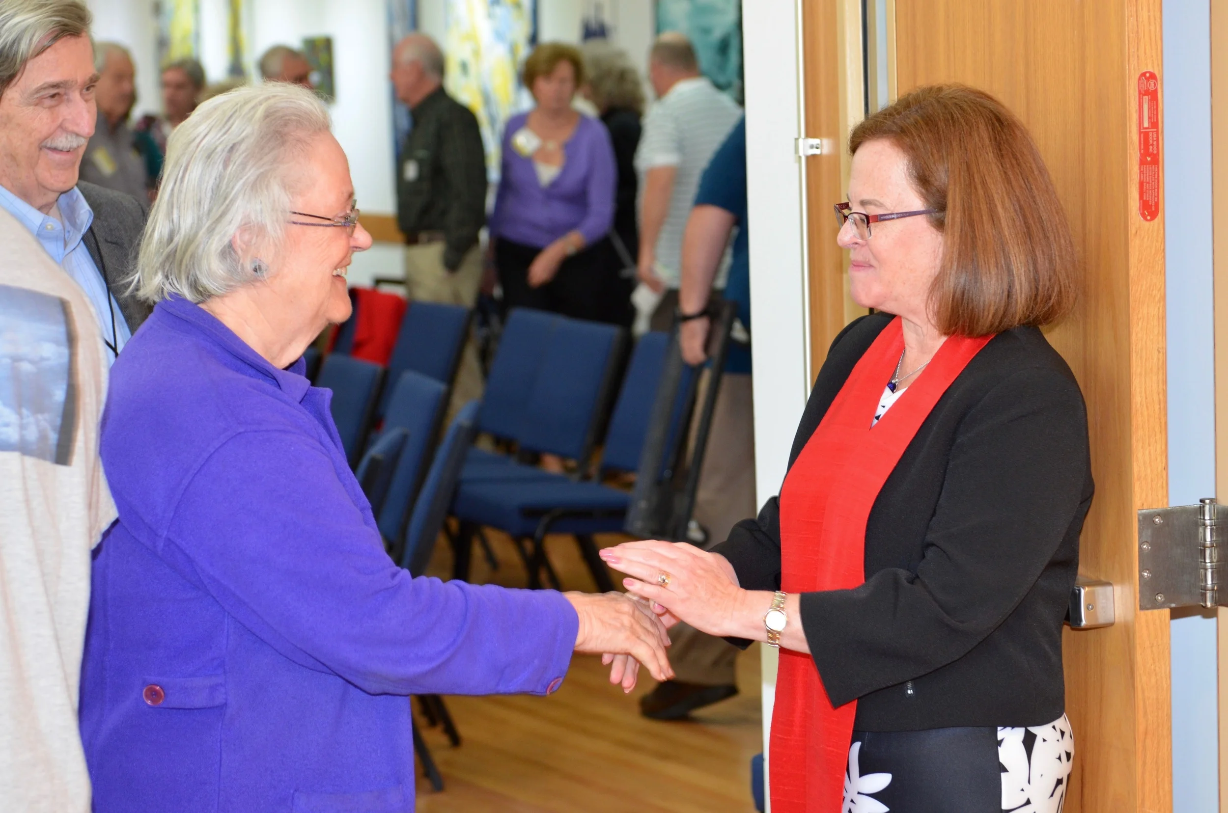 Rev. Debra Meets With Members