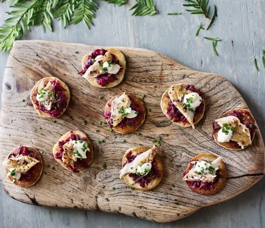  Horseradish Blinis