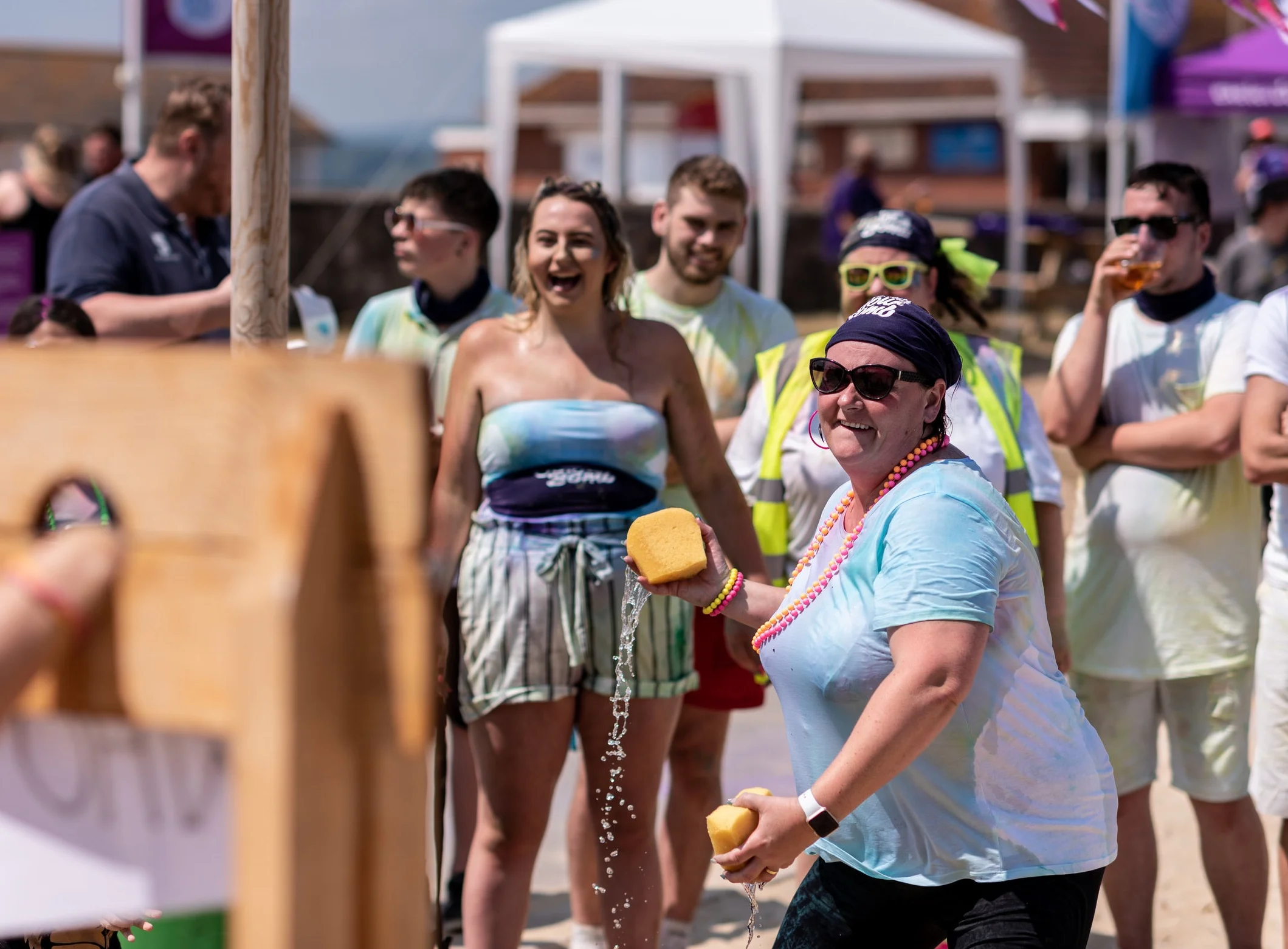 Think I might have been a bit over enthusiastic with the sponge! Is that Tim in the stocks??
