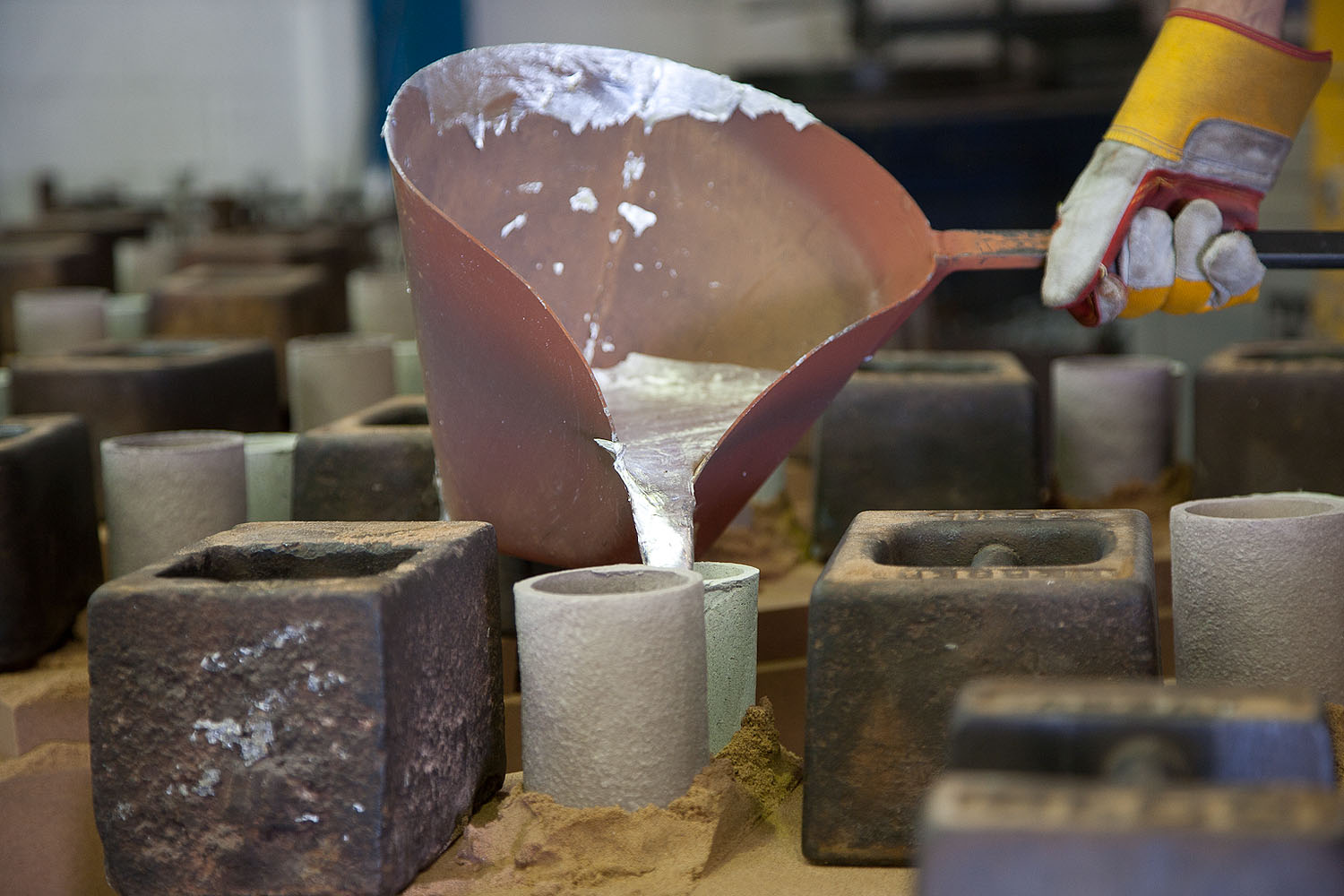 What Is Porosity In Aluminium Sand Casting Haworth Castings Uk Aluminium Sand Castings And Gravity Die Castings Foundry