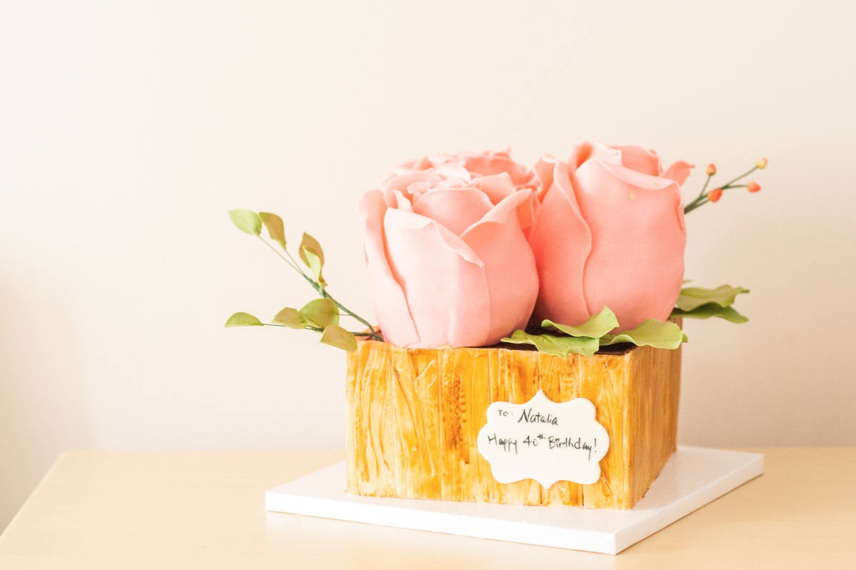 Rose Bouquet in wooden box.