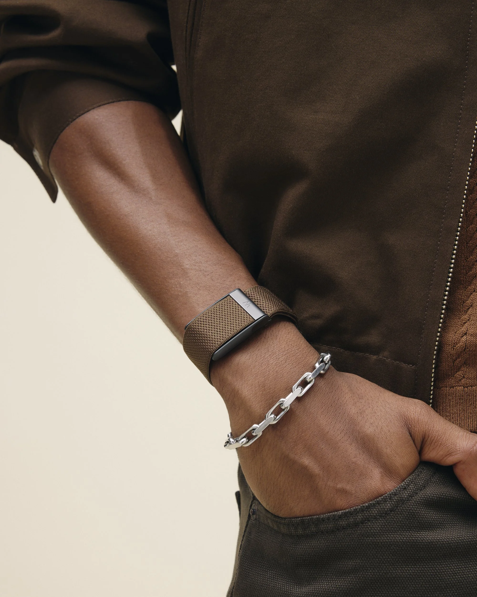 WHOOP_Neutrals_Walnut_0189.jpg