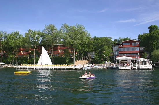 Lodging Okoboji Weddings