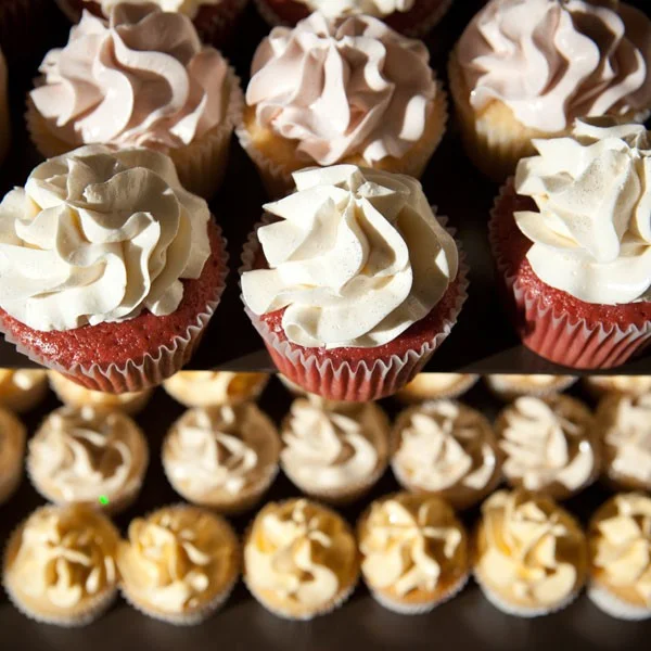 Photo Credit: Evin Photography You can purchase amazing cupcakes for your guests at Playful Cupcaketion s in Okoboji!