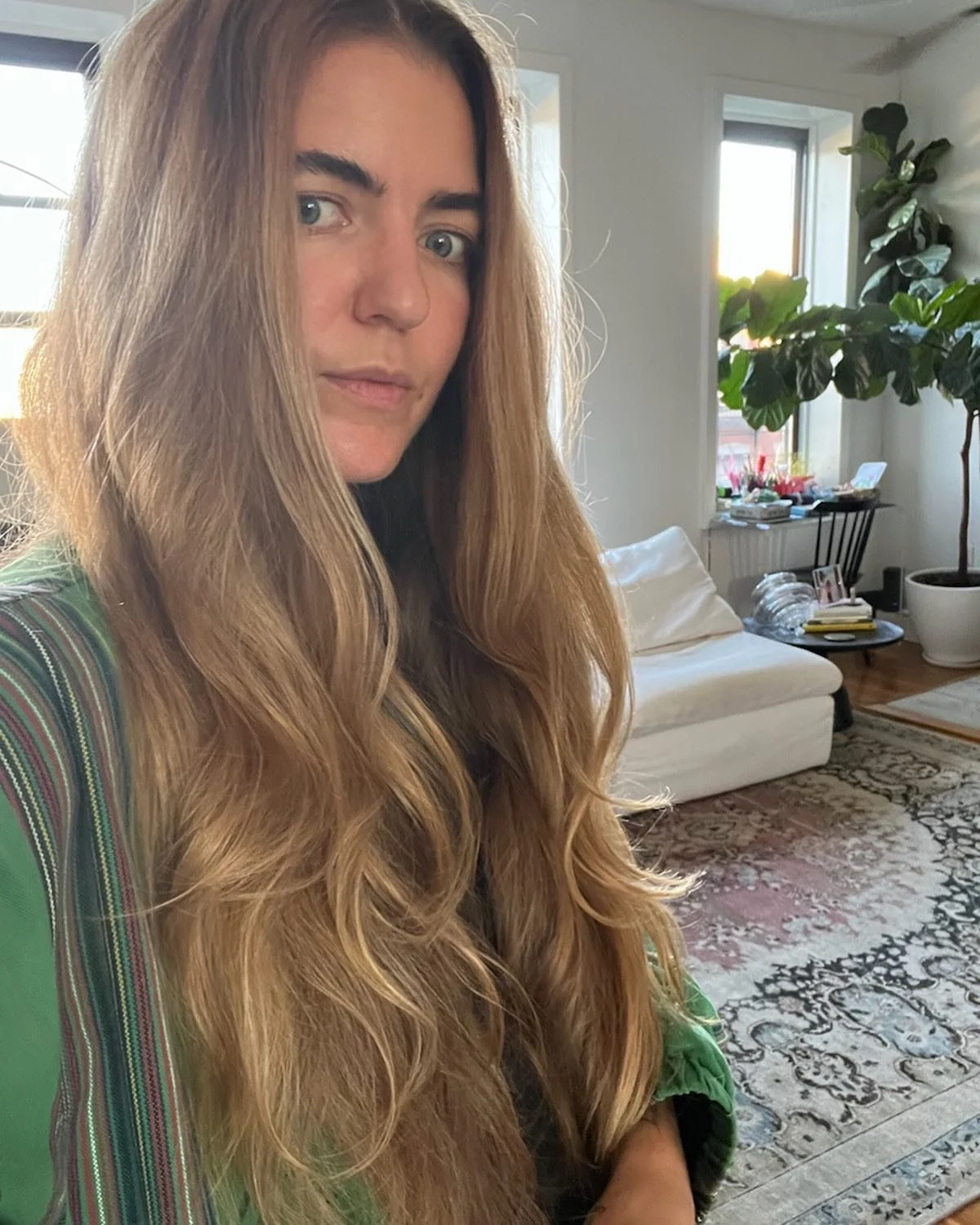 Y&rsquo;all know I get nervous doing another hairstylist&rsquo;s hair 😊 beautiful highlights for my girl PH #caracares #beautifulbalayage