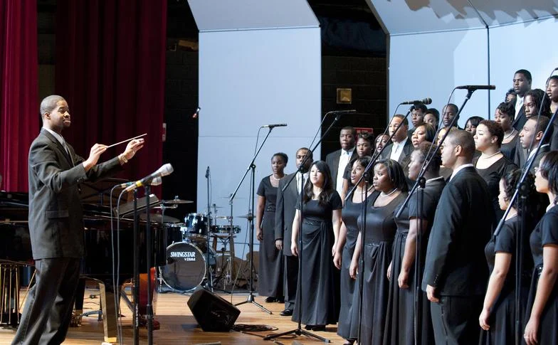  Clayton Conducting Chorus' from Handel's Messiah 2011 