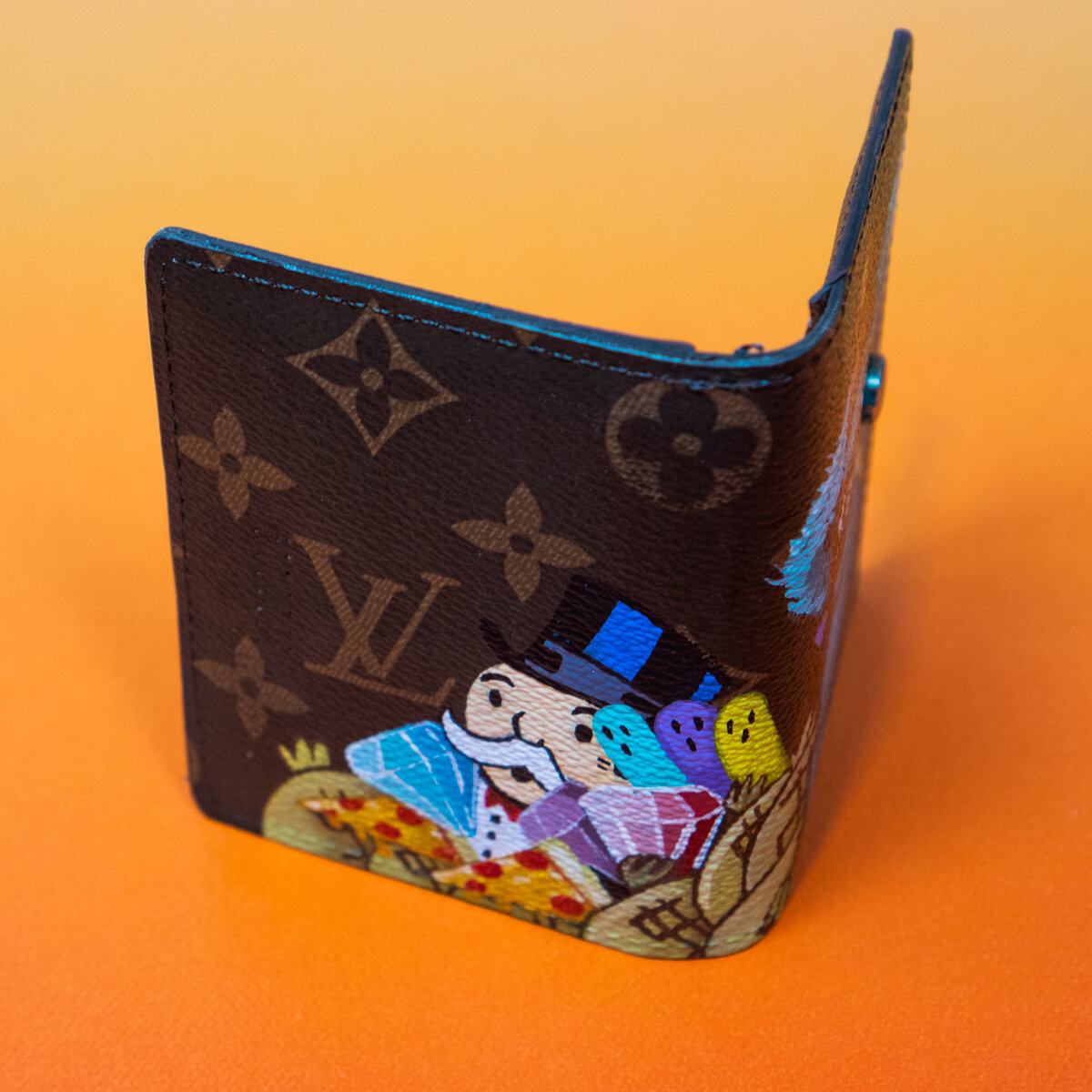 Custom painted Damier Azur cardholder—@houseofkkz : r/Louisvuitton