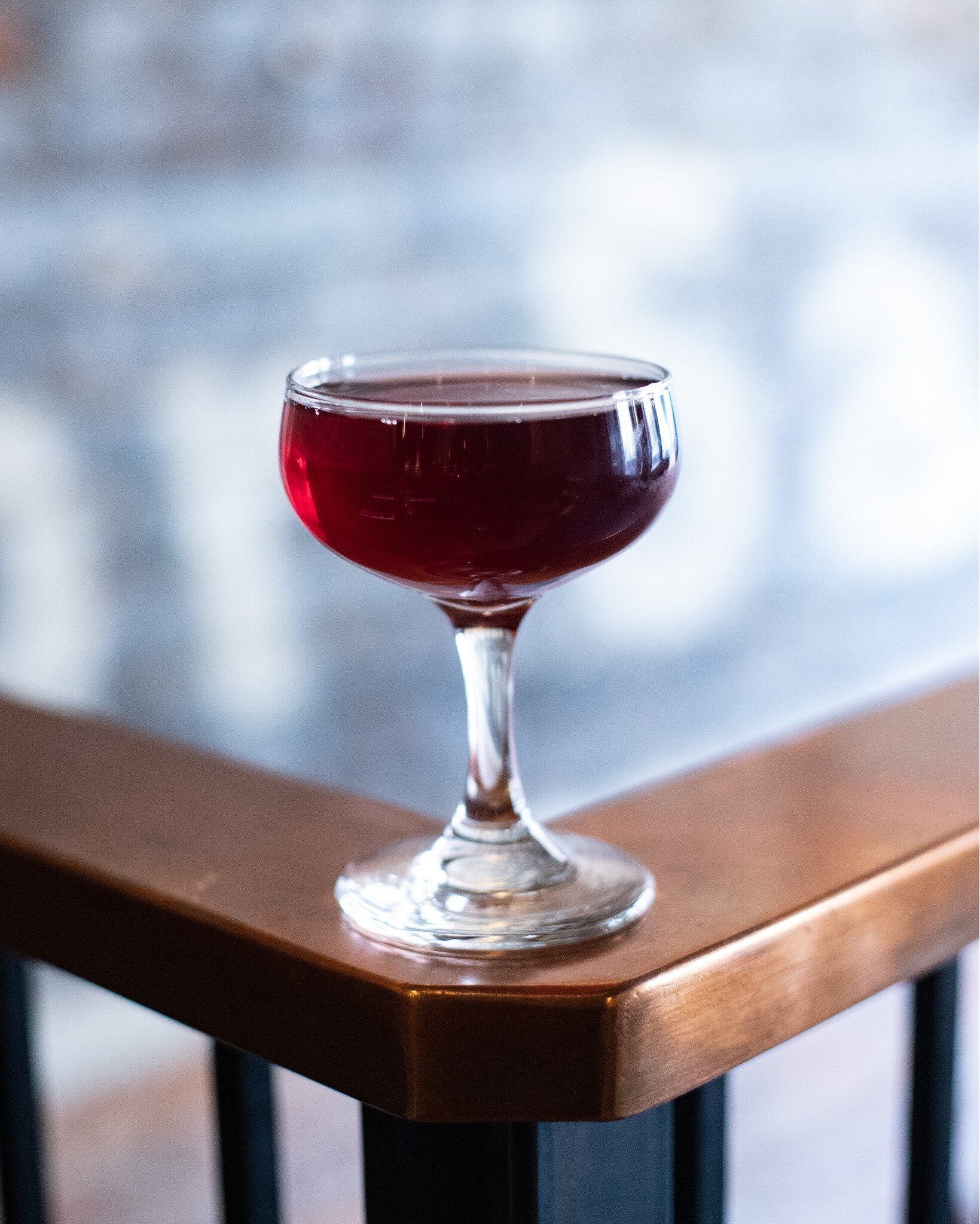 J. Alfred's Love Song got promoted from the Dessert Menu to the Cocktail Menu! It was the coffee bitters that did it. 😉
.
J. Alfred's Love Song - quinta do tawny port - dolin dry vermouth - amaro lucano - coffee bitters
.
#principlekzoo #downtownkal