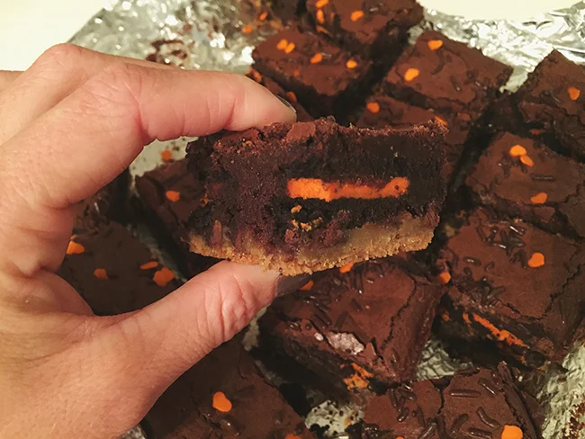 halloween-slutty-brownies-4.jpg