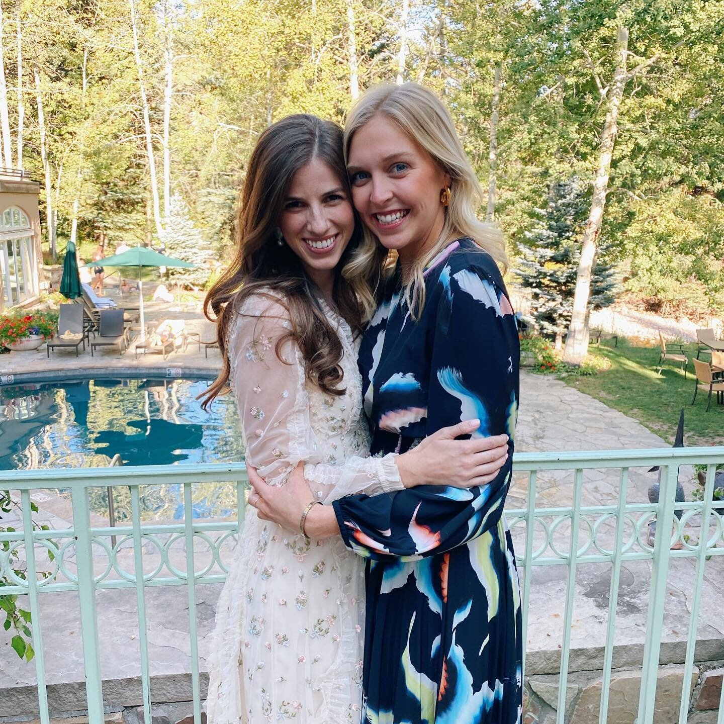 Been coming to Vail with @annasearcey since we were tiny tots, this time we came for her wedding! Watching two old friends get married is pretty special, love you @annasearcey &amp; @wademartin_! #MartinsInTheMountains