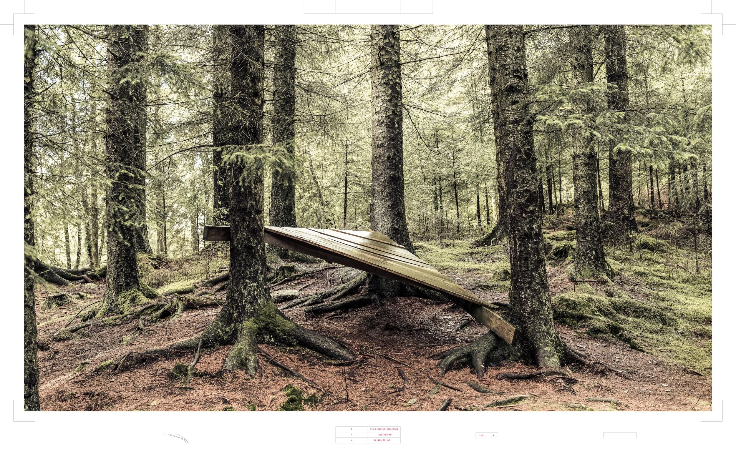 32V 298987mE 6700939mN