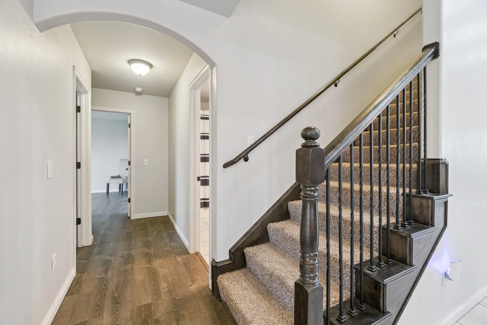 10-web-or-mls-2525 NW 194th St_010.jpg