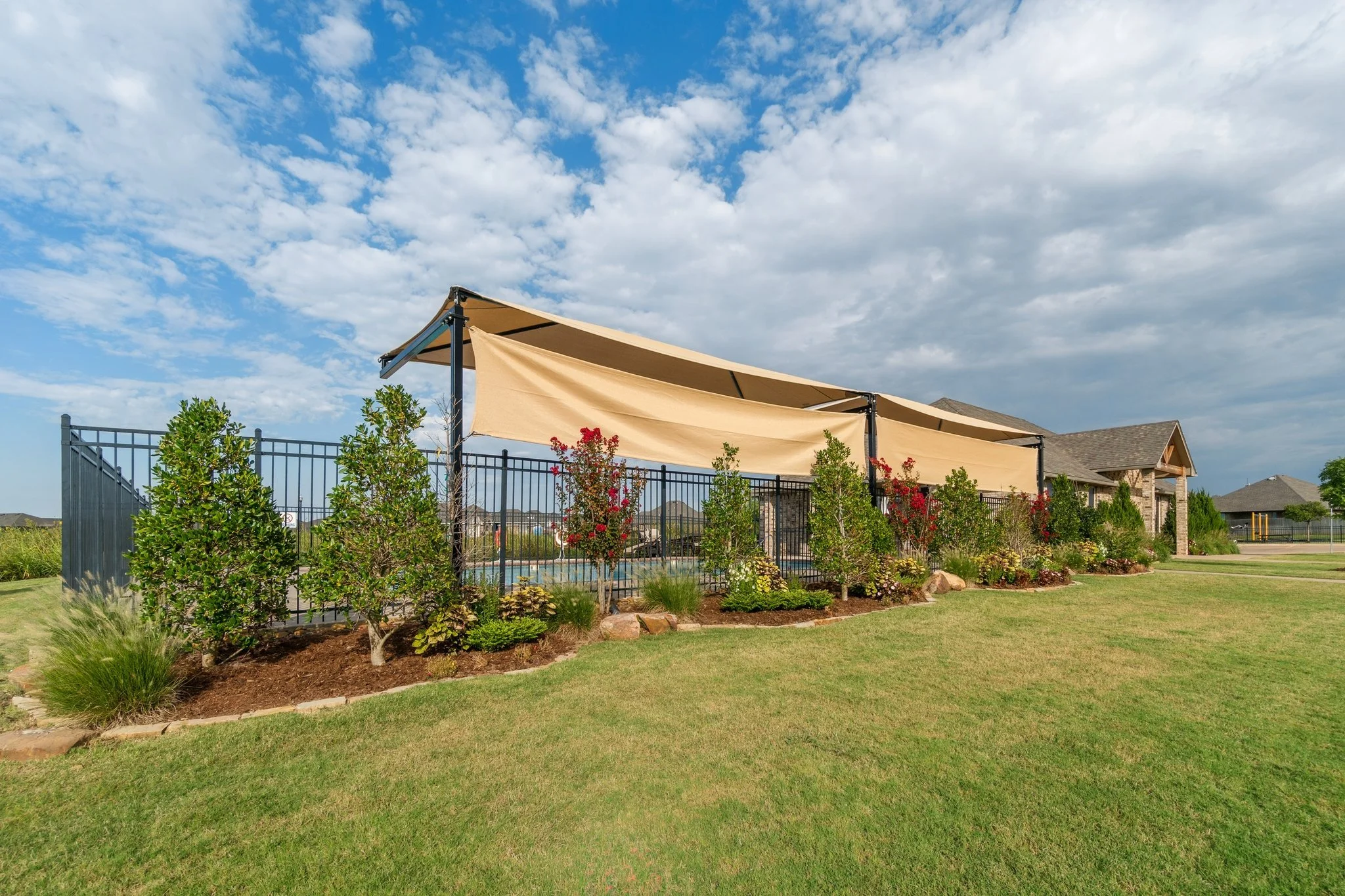 59-web-or-mls-2525 NW 194th St_059.jpg