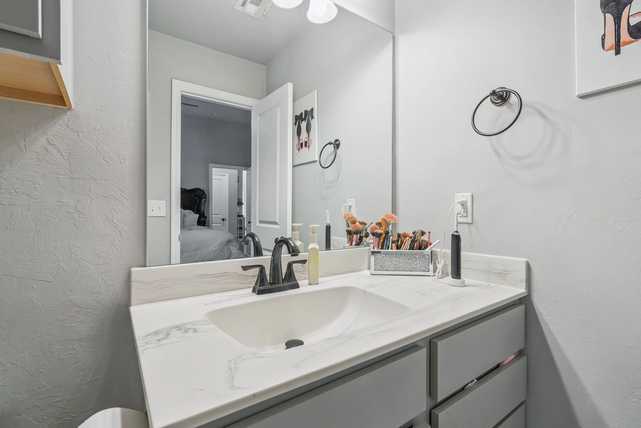 28-web-or-mls-4613 Crystal Clear Ln_028.jpg