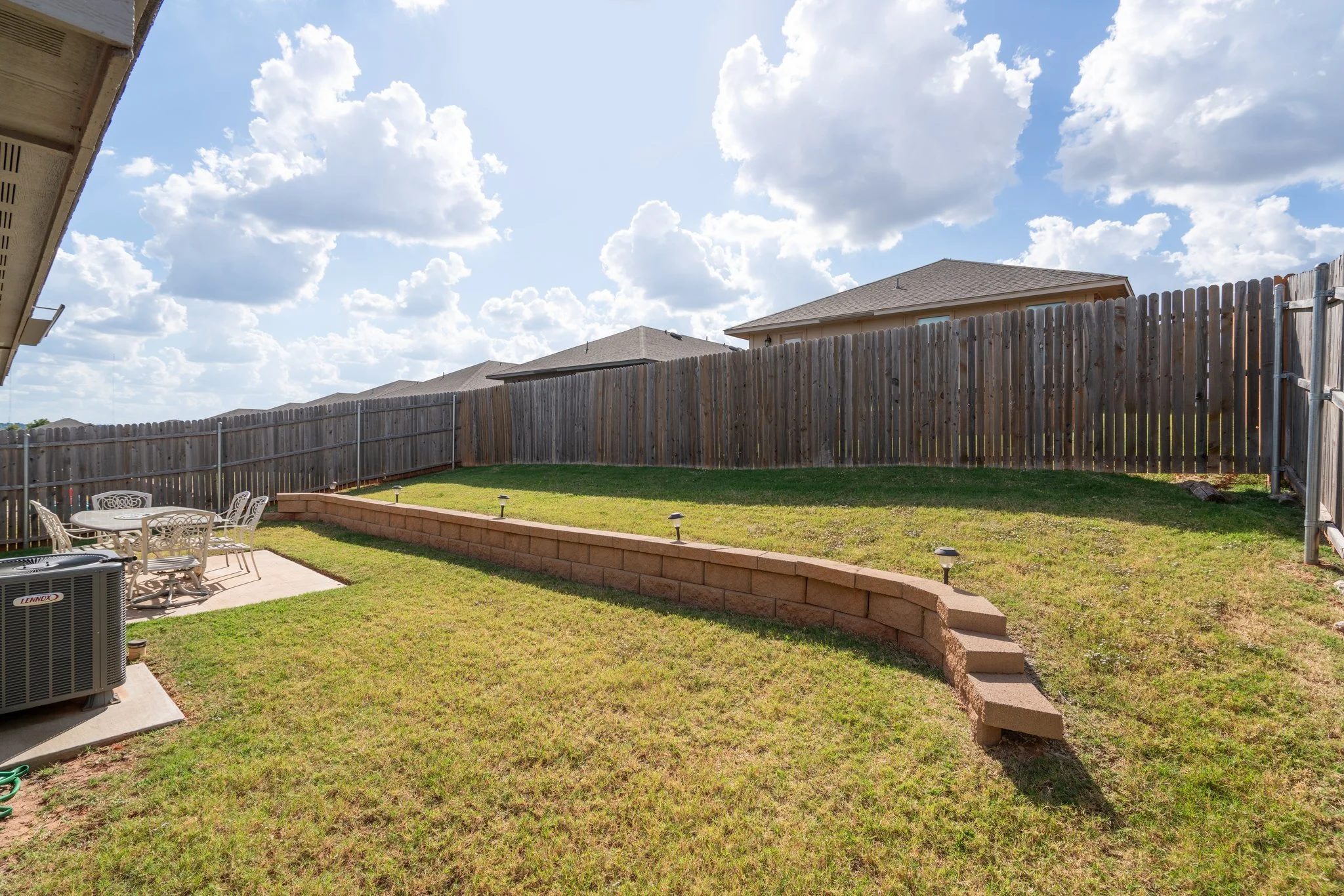 43-web-or-mls-4613 Crystal Clear Ln_043.jpg