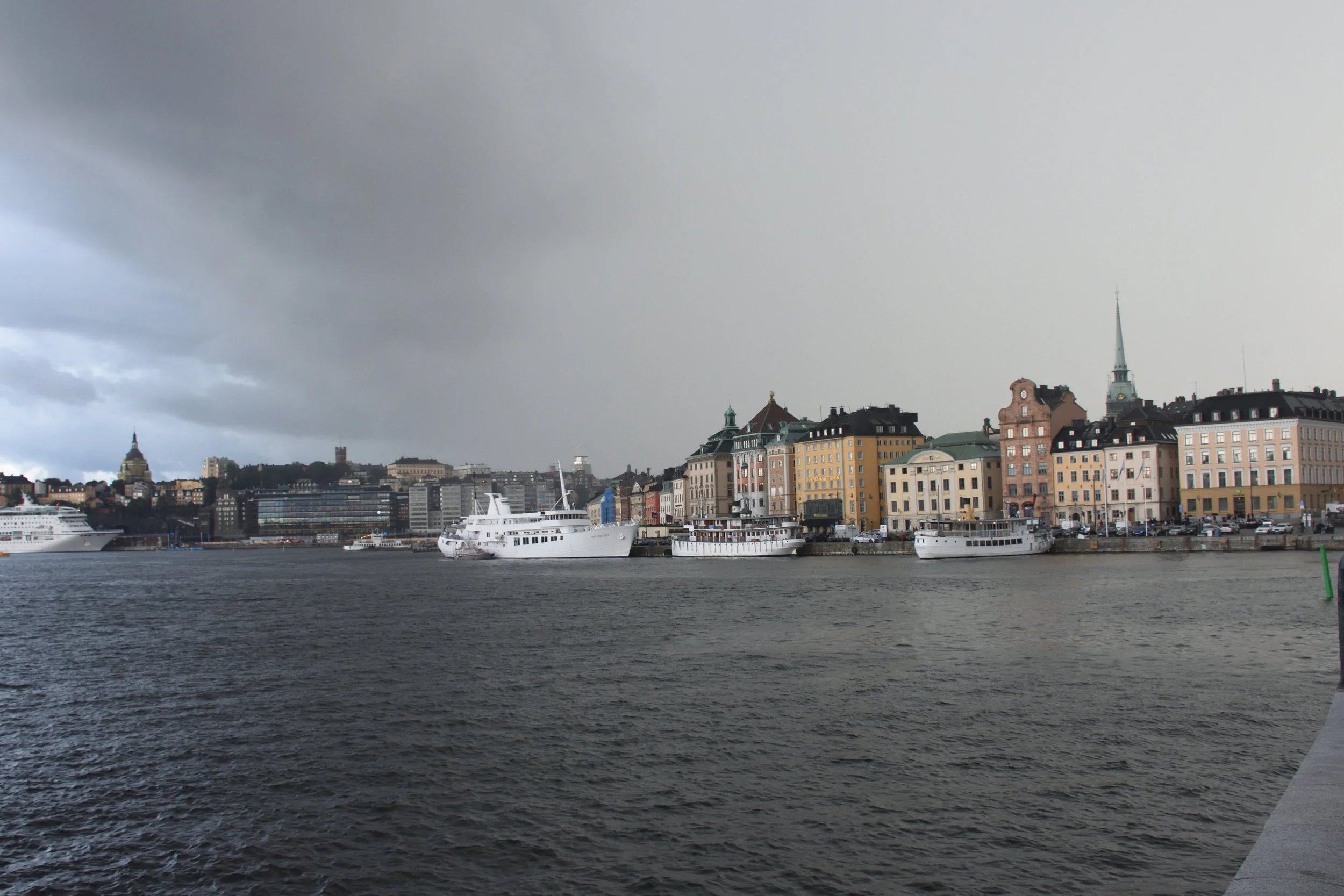 The rain is coming. Old town, 2016