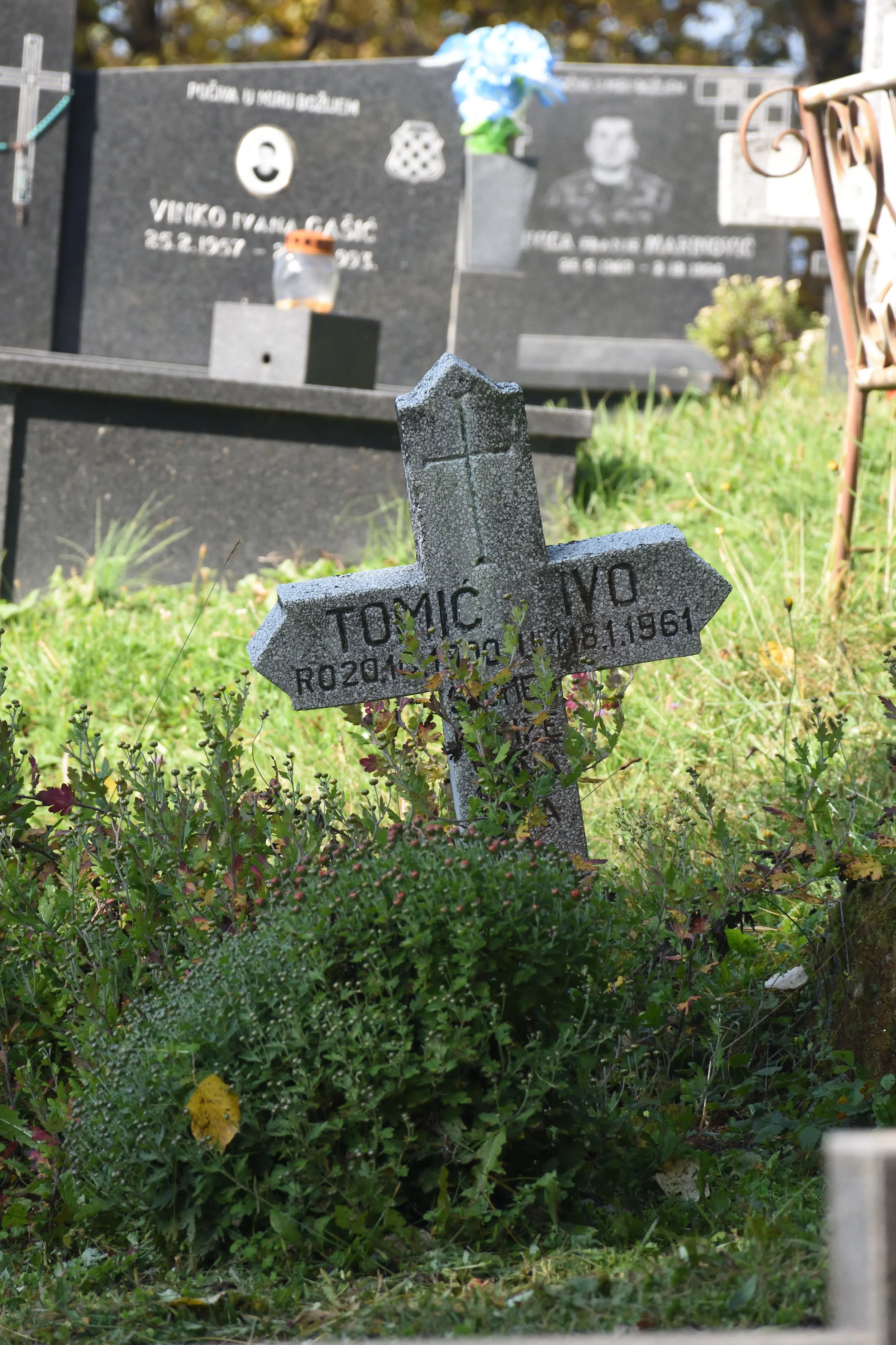 Croatish grave yeard Cepce, 2016