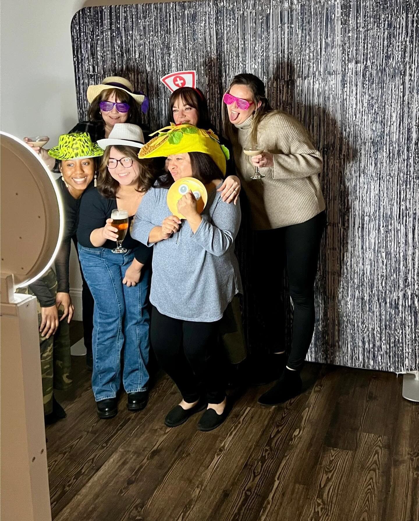 BW Harbor Medical Associates!!! 🎉#granitelinks #bostonphotobooth #quincyma