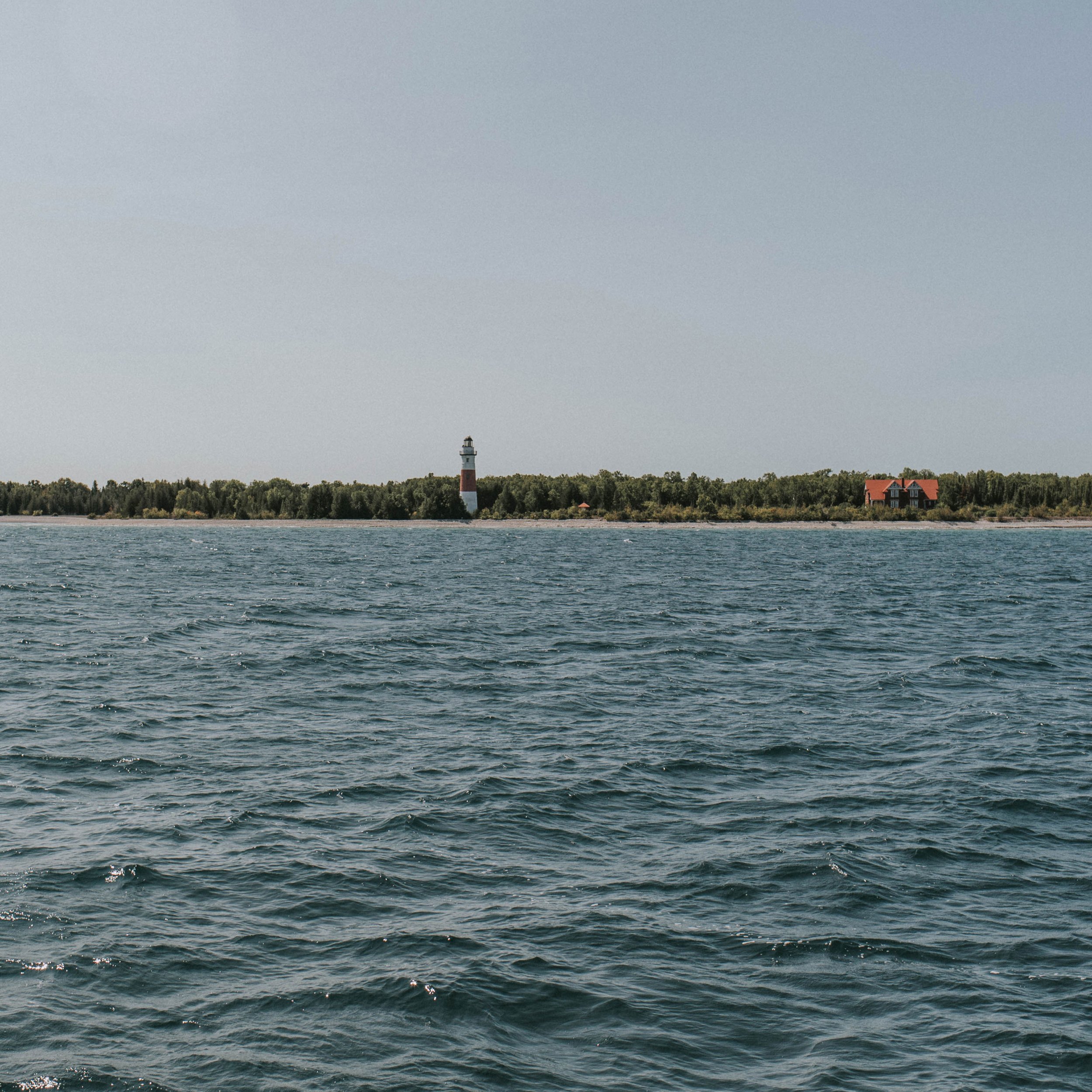 Middle Island Light