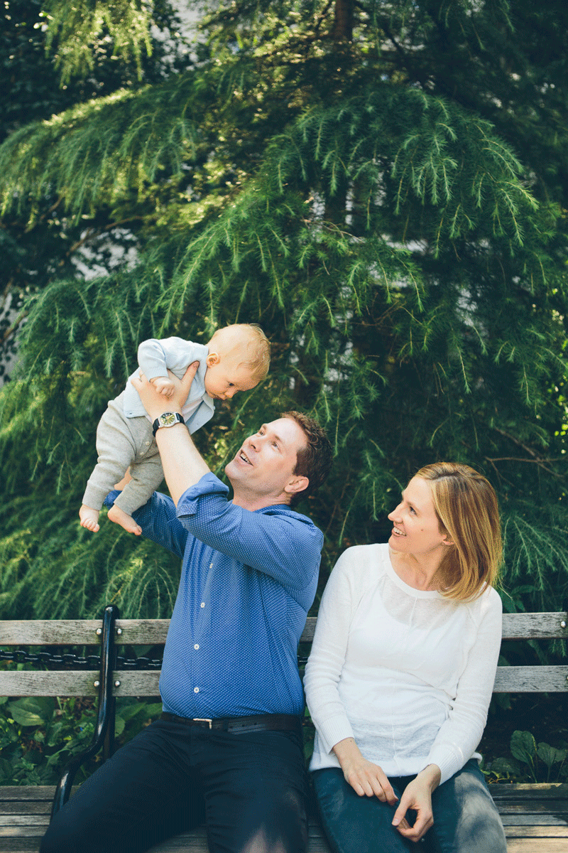 MURRAY-FAMILY-SESSION-NYC-BLOG-CYNTHIACHUNG-0010.gif