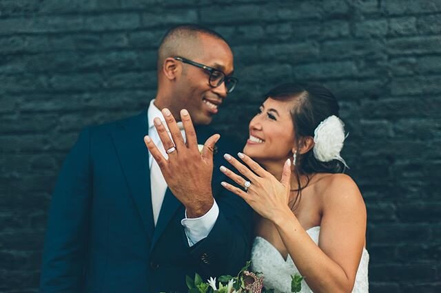 I need some more L ❤️ V E in my life! Bring on what is left of 2020!! Get married, elope, take those amazing portraits and give me a call so I can bask and photograph your happiness!!! 🤗❤️🥰 #nycelopement 
#nycwedding 
#501union