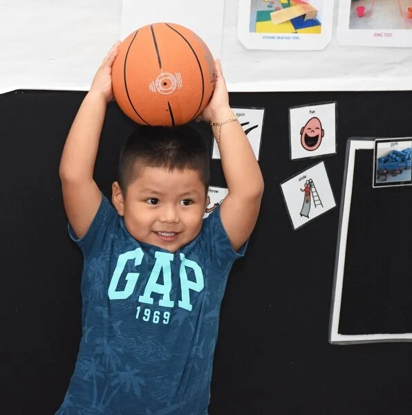KCC_Harlem_Kids%26Staff_10.12.18_Lo-Res_TinaBuckman_085.jpg