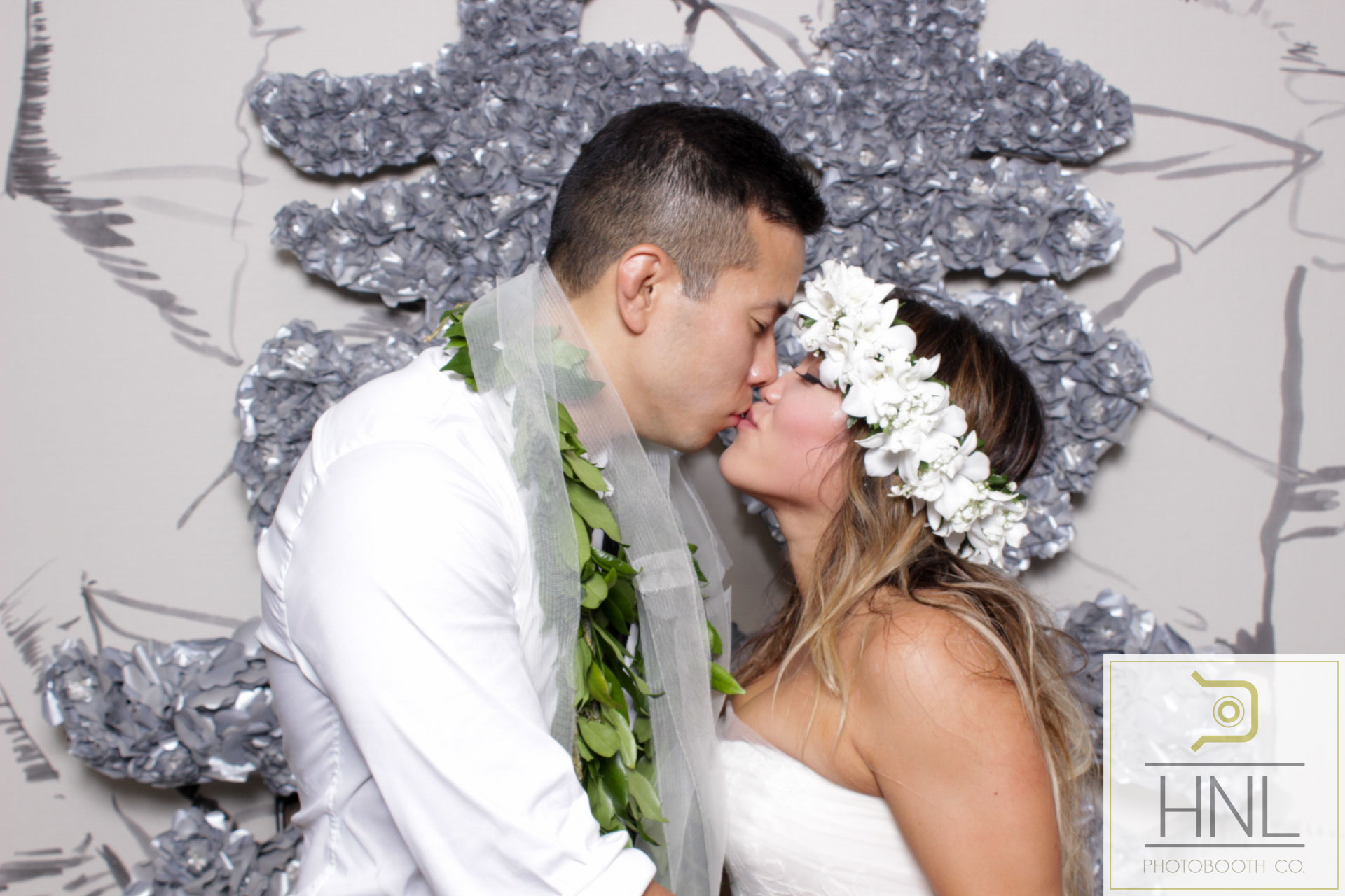 Amanda + Eric Wedding Photo Booth The Modern Honolulu Oahu Hawaii W-141.jpg