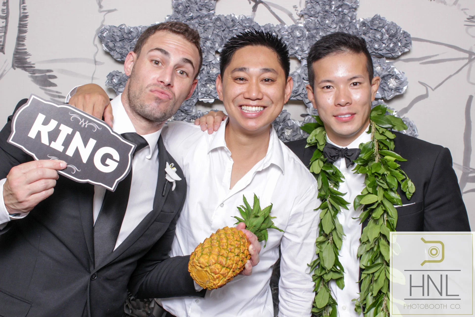 Amanda + Eric's Wedding Photo Booth - The Modern Honolulu Hotel, Hawaii