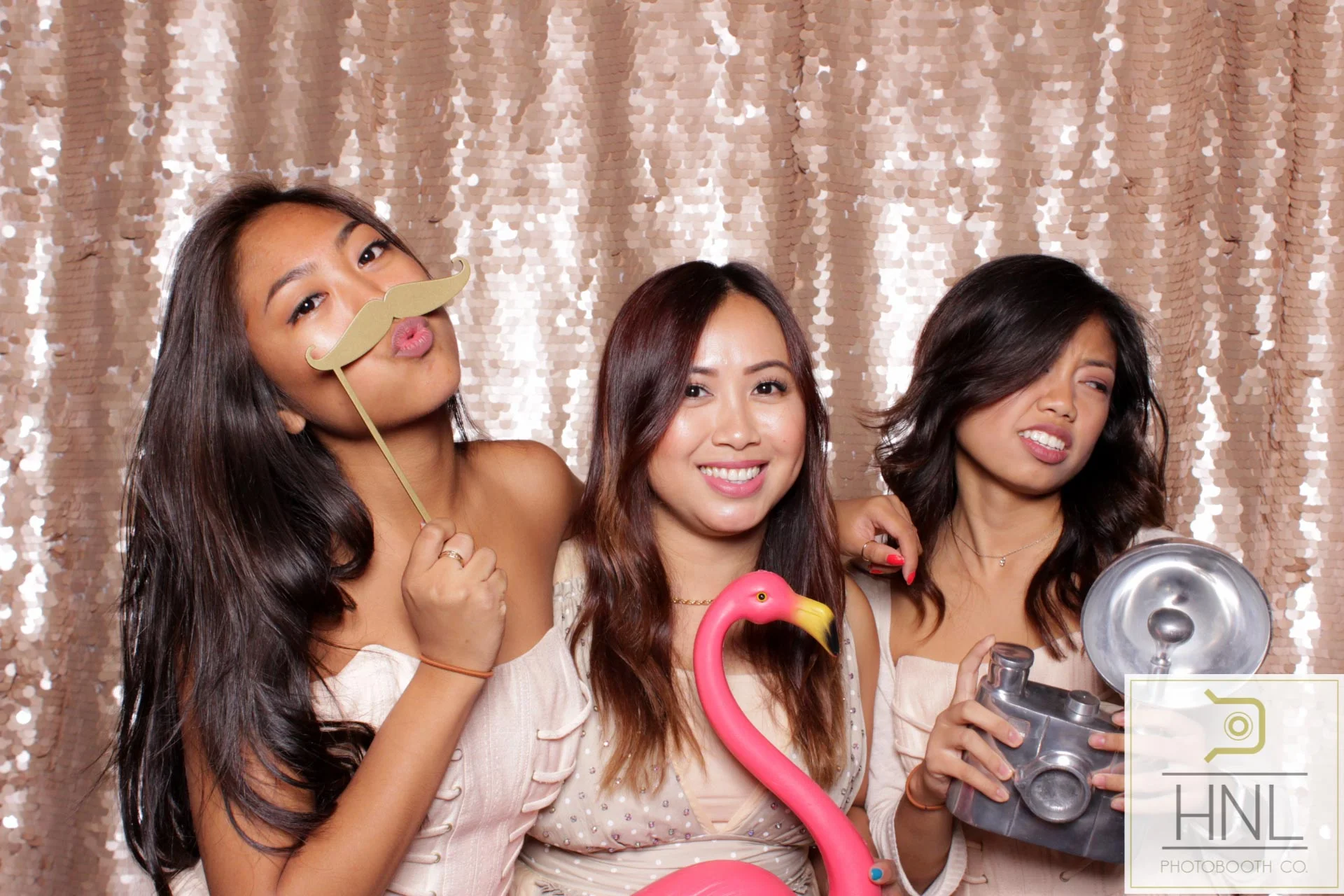 Desiree Tungpalan Wedding Honolulu Country Club Oahu Hawaii Photo Booth-52.jpg