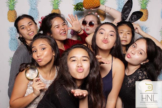 &quot;A friend is one of the nicest things you can have and one of the best things you can be.&quot;⠀⠀
⠀⠀
Backdrop: HNL Sky Pineapples⠀⠀
⠀⠀
#HILife #HNLPhotoboothco #HNL #ModernPhotobooths #Hawaiiphotobooth #Oahuphotobooth #hawaiiwedding #oahuwedding