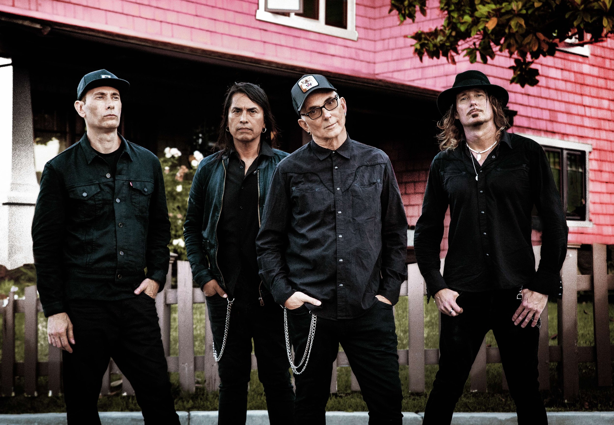 Everclear 2024_Pink House_Brian Cox Photo_2MB.jpg