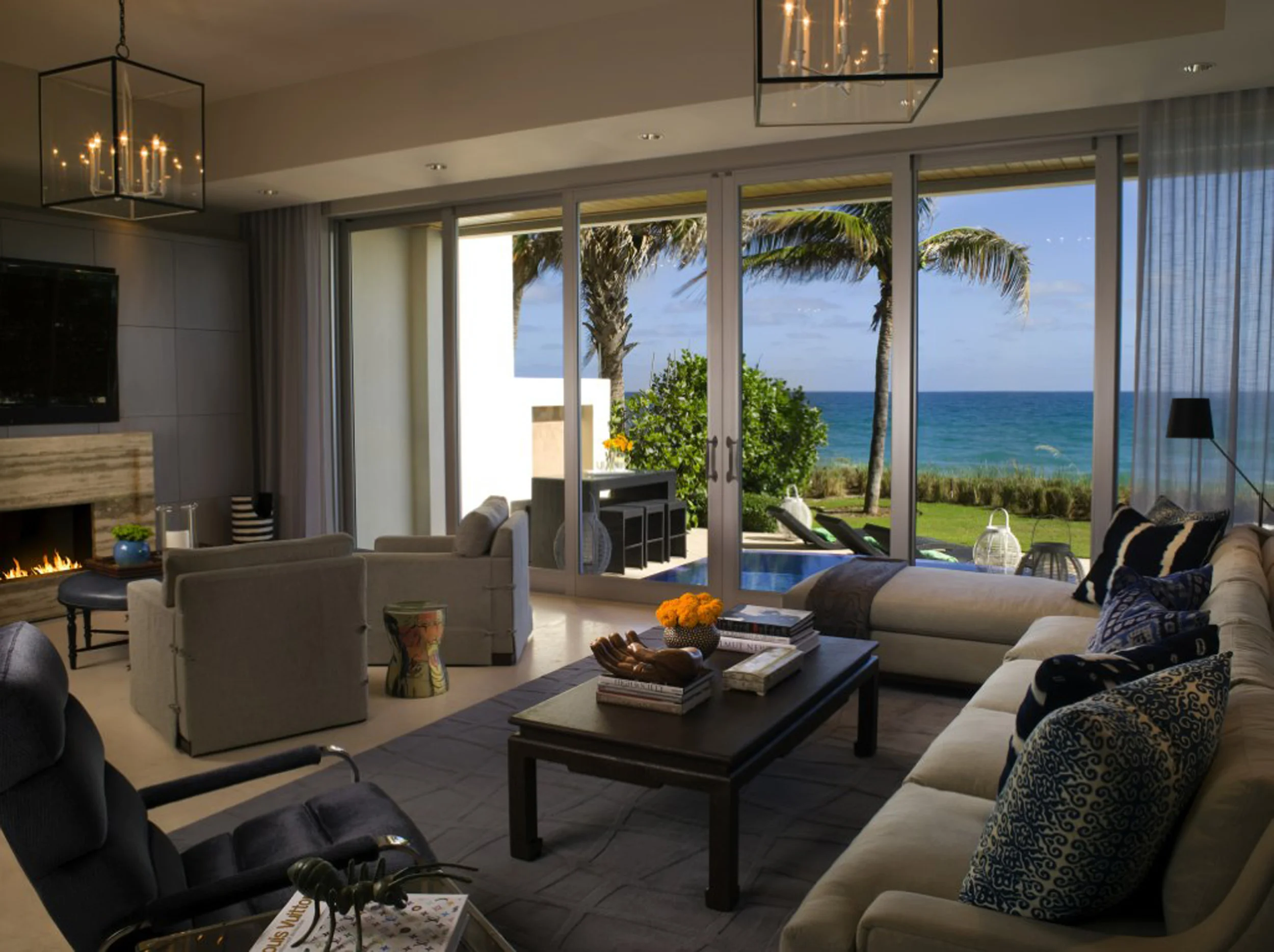 Miami_LivingRoom1.jpg