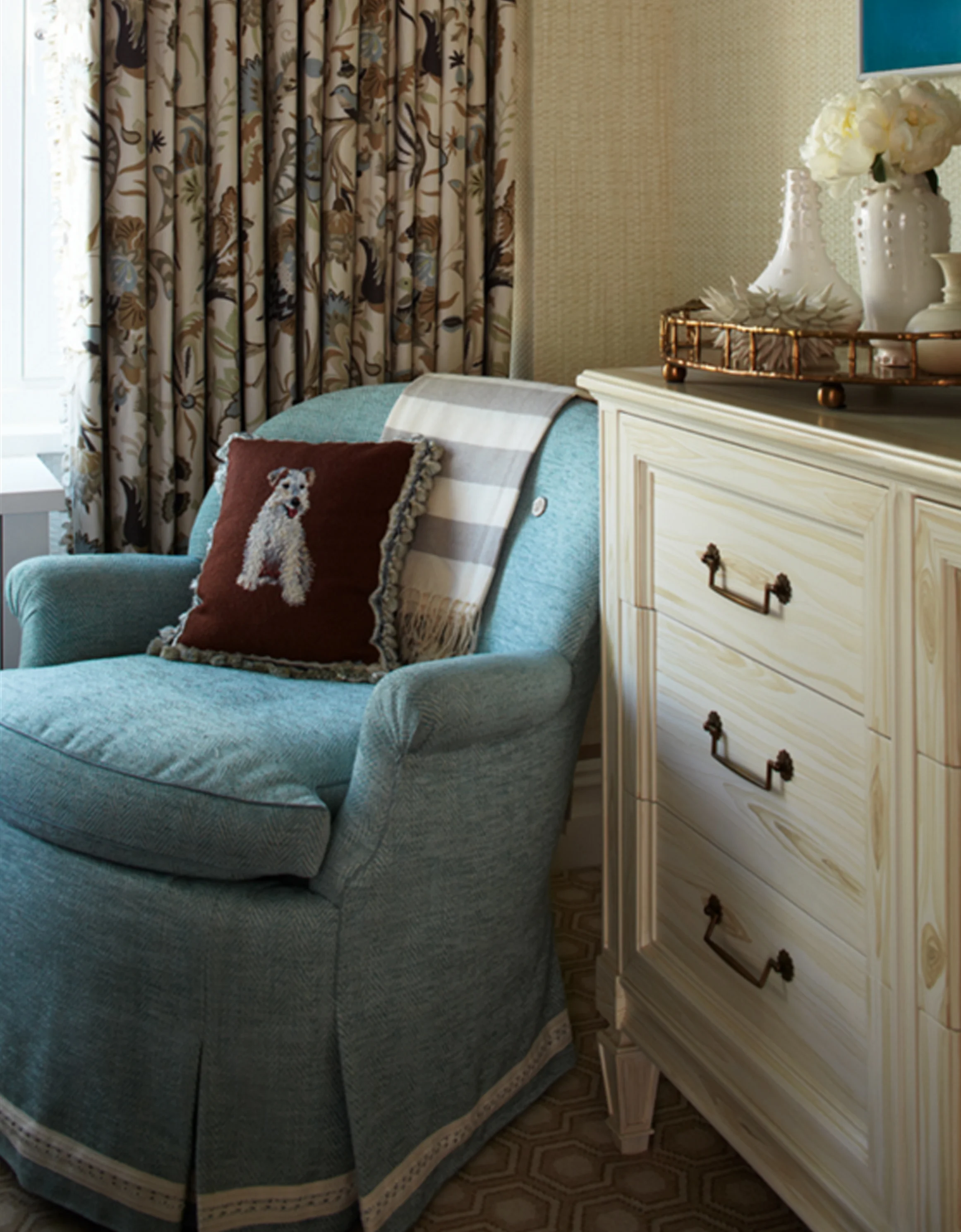 bedroom_corner.jpg