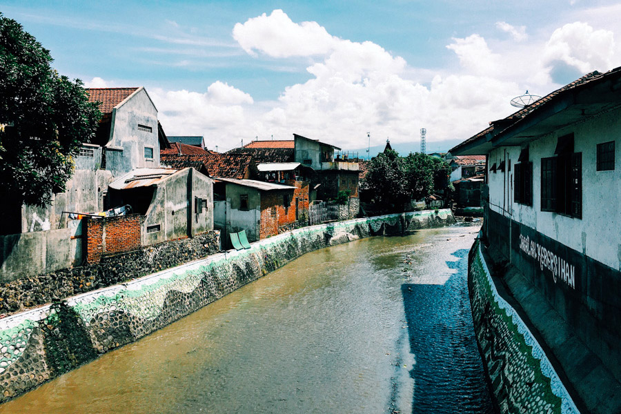 Madelene-Farin-Indonesia-0402.jpg