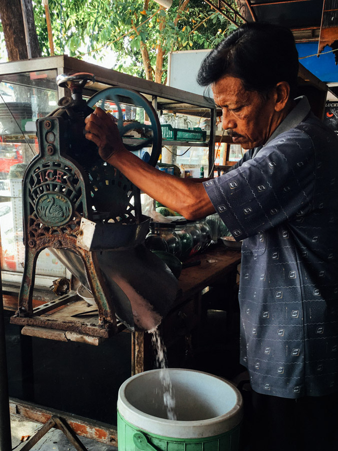 Madelene-Farin-Indonesia-0412.jpg