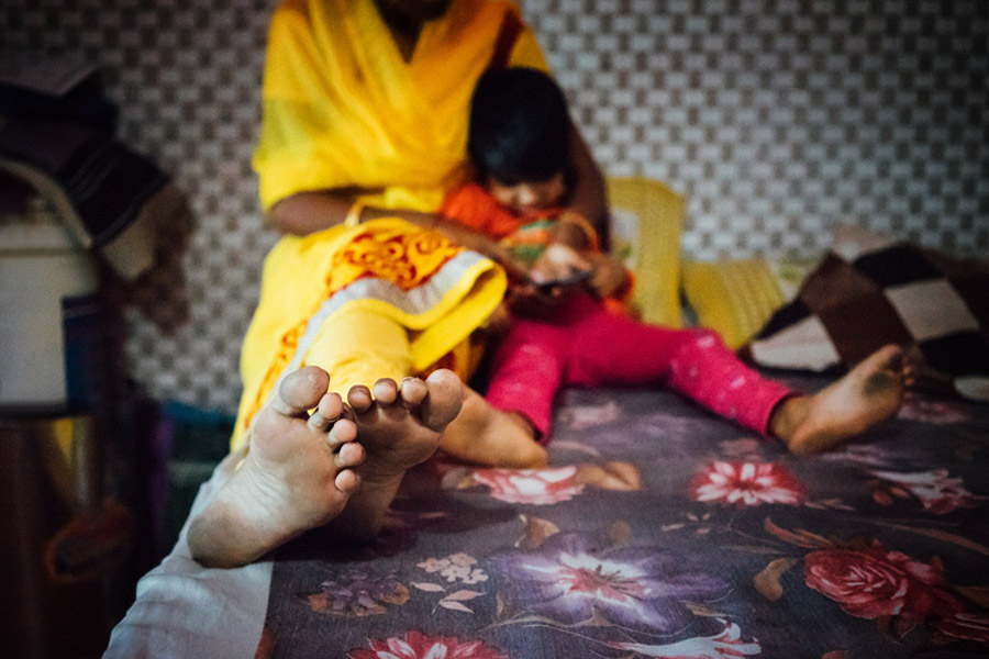 Madelene Farin for Worldreader , in Delhi, India.