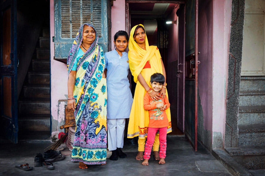 Madelene Farin for Worldreader , in Delhi, India.
