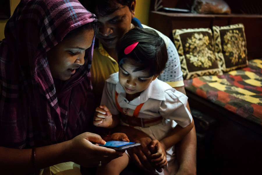 Madelene Farin for Worldreader , in Delhi, India.