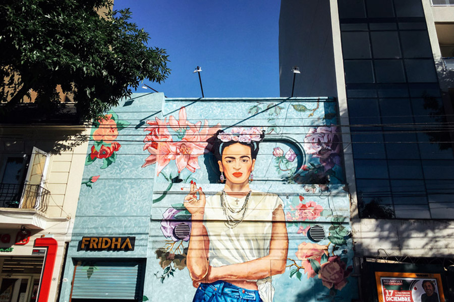  Hipster Frida in Palermo. 