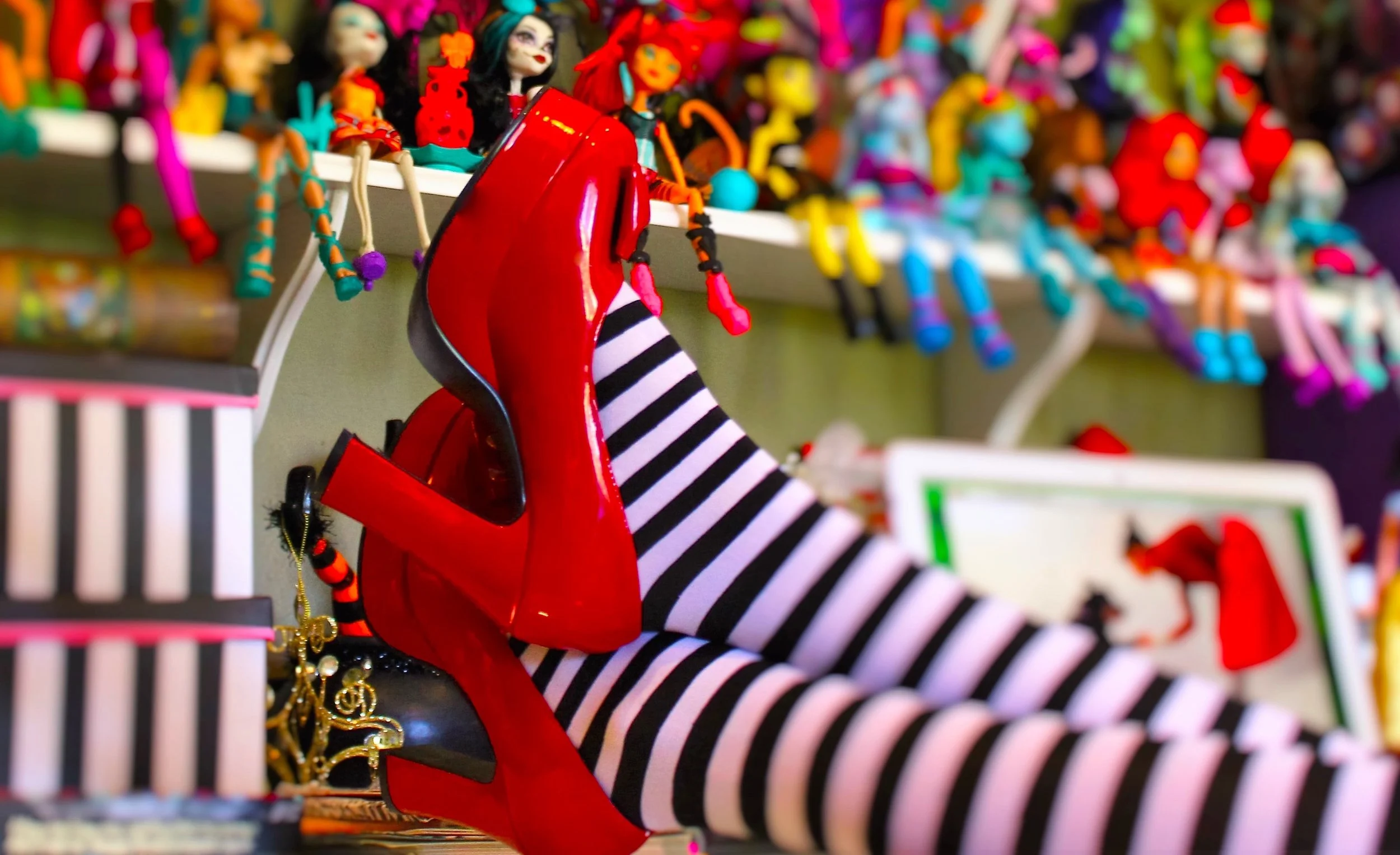 Shoes for video screenshots copy.JPG