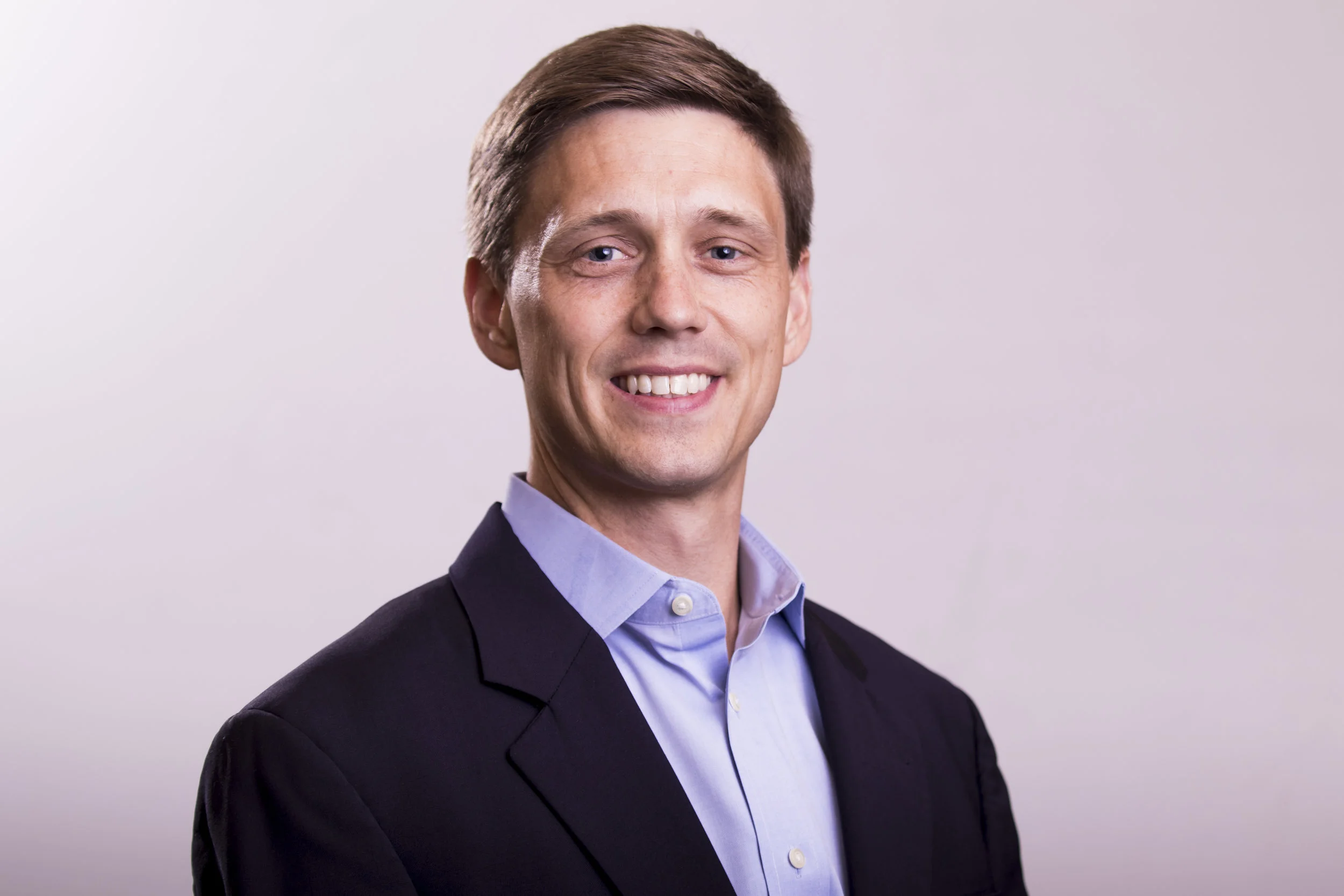 Andrew Kean Headshot.jpg
