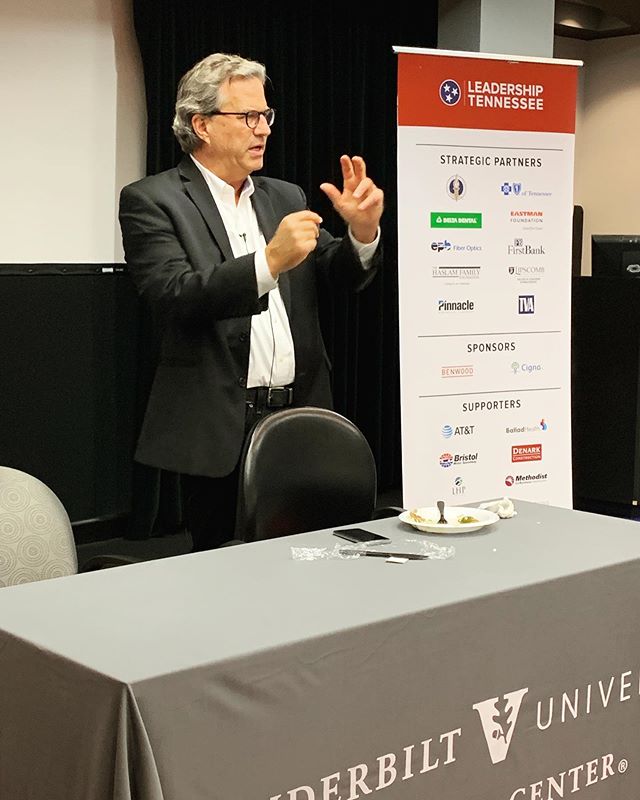 Yesterday, we partnered with our friends at @cumberlandhghts and @vanderbilthealth to host the Middle Tennessee Opioid Summit. Joining us in the conversation was nationally renowned author, @samquinones_author, and local experts, @tdmhsas Commissioner, Marie Williams (Class VII) and TN Dept. of Health Commissioner, Lisa Piercey (Class VI). Conversation focused on the opioid crisis as a whole and featured discussions on Tennessee specific prevention and treatment. •
Community Engagement is a key component of Leadership Tennessee and embodies our desire to grow civic understanding and create purposeful dialogue.