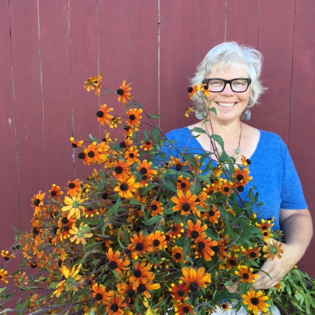 Sunday, June 4th 10 am to noon. Have you always wanted to have a lush, flowery cutting patch? If so, this is the workshop for you! We will be diving in to all the wonderful parts of growing your own cut flowers. The workshop will be led by Nina Foster, a flower obsessed grower with more than 15 years of experience in the flower world. We will go over all the magical varieties of cutting flowers and herbs that Red Wagon has for you to plant now! We will then move on to the how-to of: Prepping beds and pots Planting Compost and fertilizers Succession planting Pinching for more blooms Cutting tips More Come meet other flower lovers and join the sustainable flower movement. This is the first part in our cut flower series. Part 2, in August, will be about flower harvesting, post-harvest handling, and arranging. We are so excited to share Nina's experience and passion with you. About our beloved presenter.... Nina Foster has a life long love for all things flora and fauna. Raised in rural Vermont, she spent much of her time wandering through the picturesque fields, meadows and forests, foraging, gathering and harvesting flowers, weeds, grasses and vine. Nina followed her older sister to Washington State in her twenties. She landed in the stunningly beautiful Skagit Valley where she settled, married and started a family. Wanting to be home with her daughter, here, she began Trillium Finch, a small flower farm and design studio. She grew all of the unique blooms and foliages she loved for her design work and she spent her time selling at farmers markets, delivering to local businesses and collaborating on events. Over the years Nina has trained and worked with some of the floral industries finest, including designers, Amy Merrick , Susan McLeary of Passion Flower, Jill Rizzo of Studio Choo and her dear friend, Erin Benzakein , of Floret. Nina is currently part of ‘Team Floret’ and travels to Washington State to assist at Floret work shops throughout the growing season. In 2011, Nina, her husband, John, their daughter, Lily, and constant companion, Star, the Australian Shepard, relocated back to her home state of Vermont. They reside in Hinesburg where Nina is thrilled to be preparing Trillium Finch’s first Vermont flower patch! You can follow Nina’s journey on Instagram @ninadfoster . Please register here. 