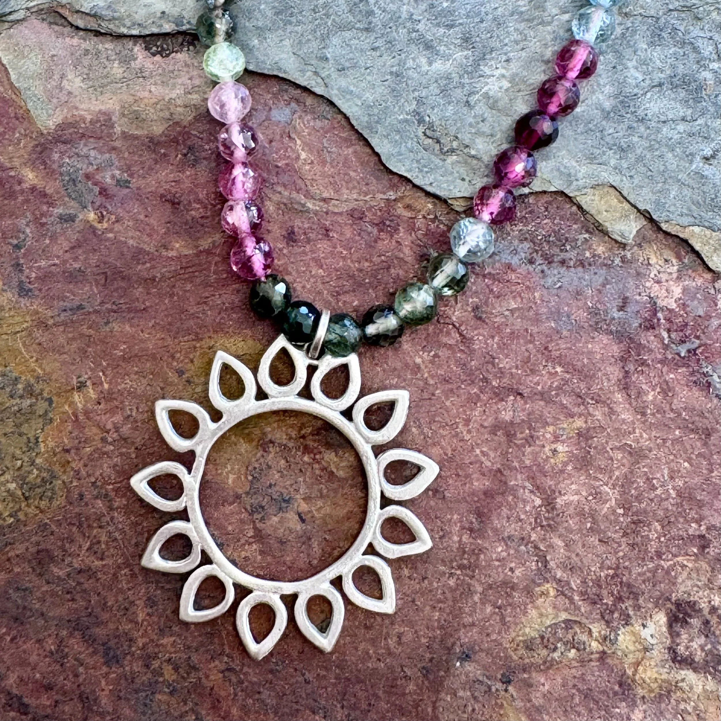 EEBB5E86-F5F1-44FD-A861-511EBABC3922