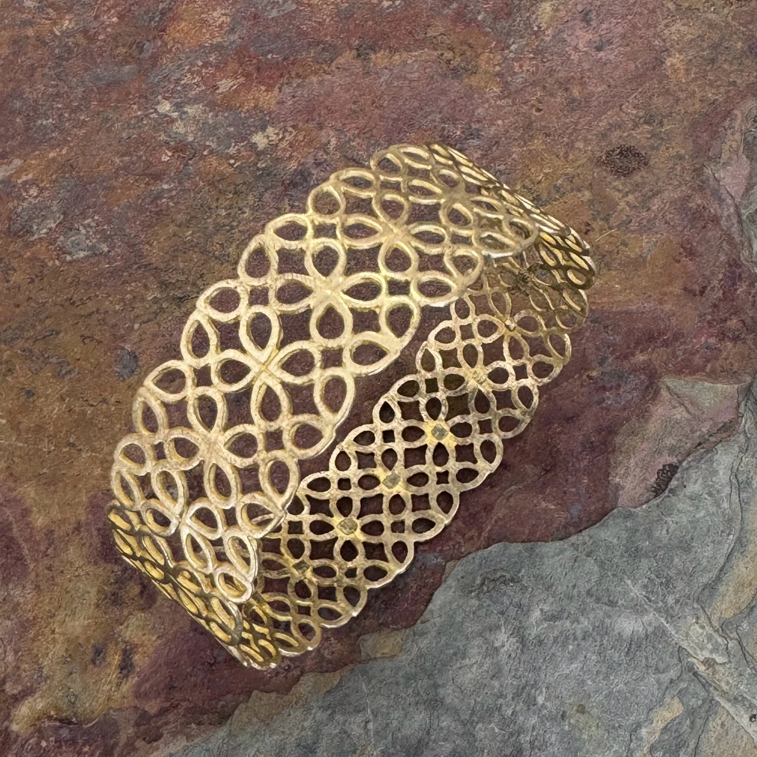 B0E0F081-C7A8-4FCD-9B98-FE04DA3F29C9