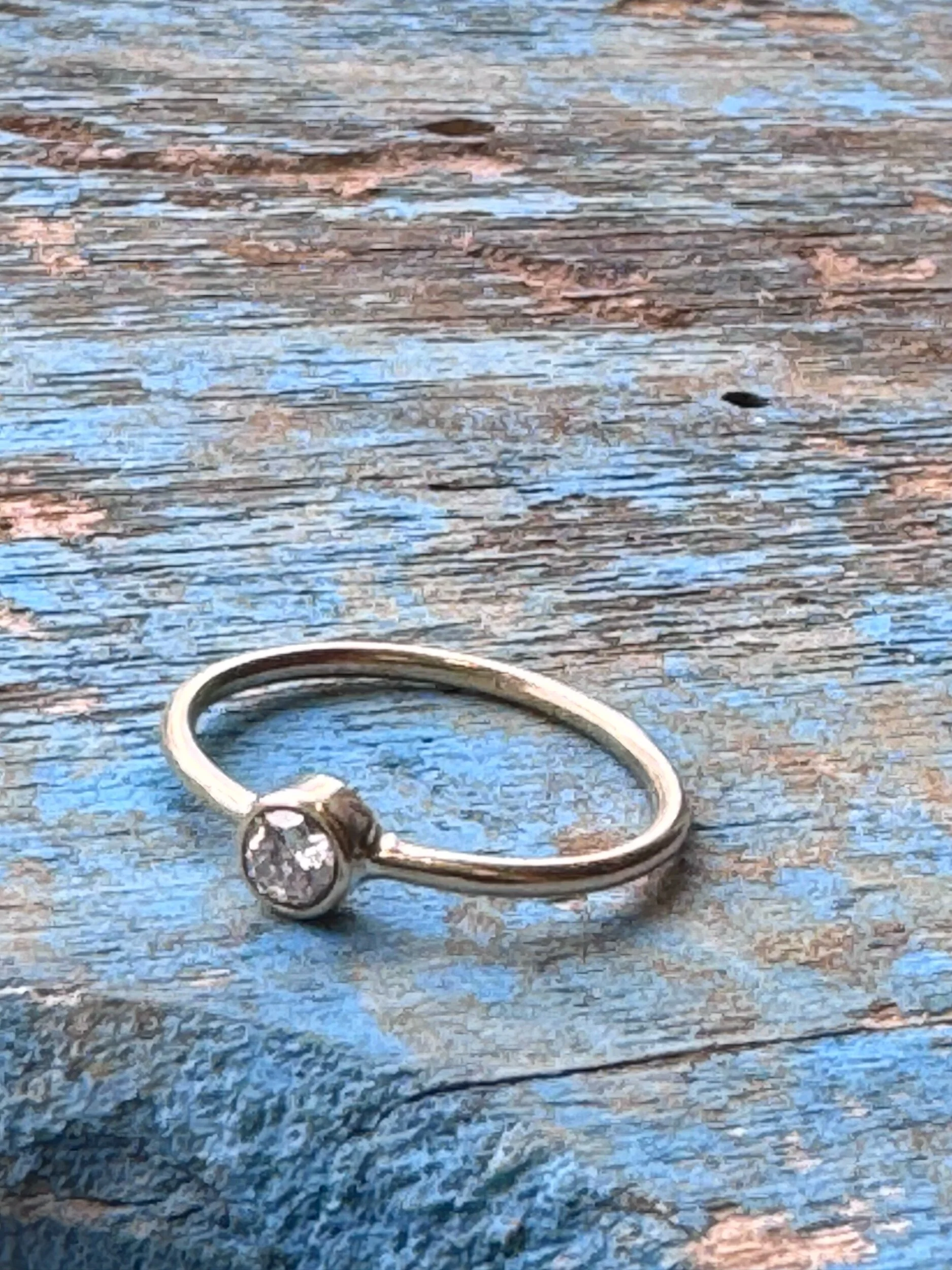 358E7D19-7FB0-475A-9860-A41868E8AEB4