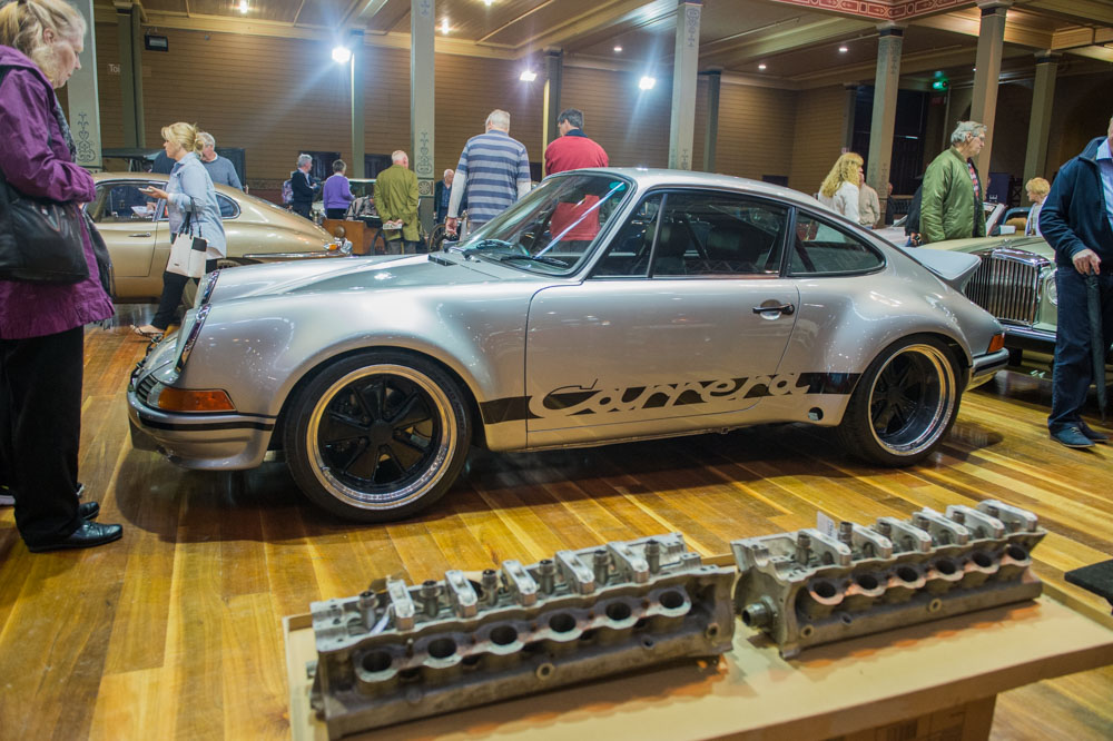1975 Porsche 911 Carrera RSR Replica.