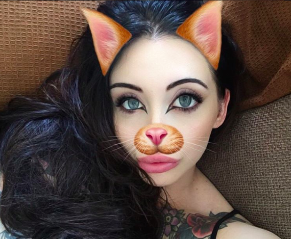 Ne zanimajo jih plinske celice, dajte jim botoks in snapchat!